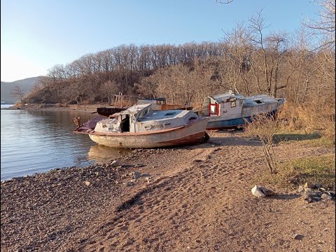 Видео: Прогулка по берегу бухты Новик поздней осенью