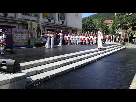 Видео: Ани Ненова -24 май 2024 г в Троян