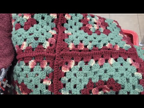 Видео: Экономные бабушкины квадраты