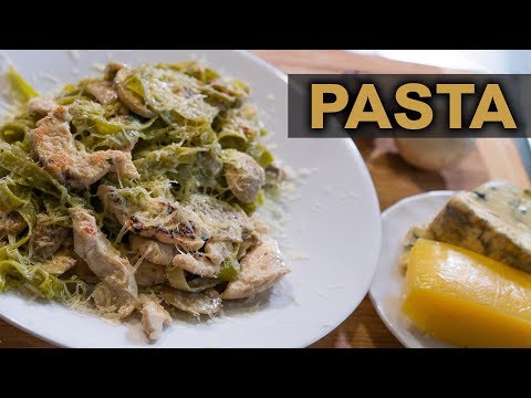 Видео: Нежная паста с куриным филе и грибами в сливочно-чесночном соусе