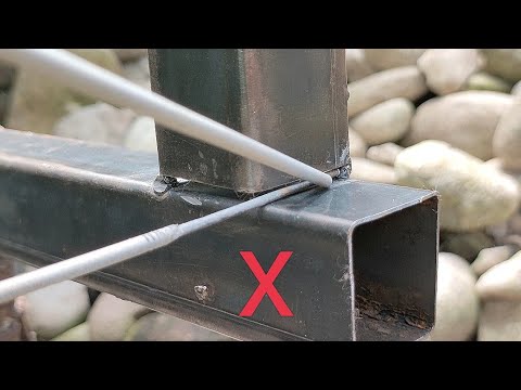 Видео: немногие умеют сваривать тонкие квадратные трубы с помощью электродуговой сварки.