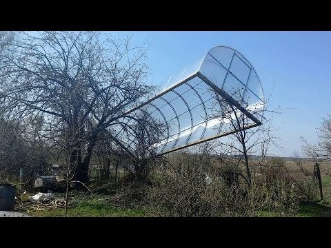 Видео: Как закрепить основание теплицы чтобы не сдуло ветром. Часть 1