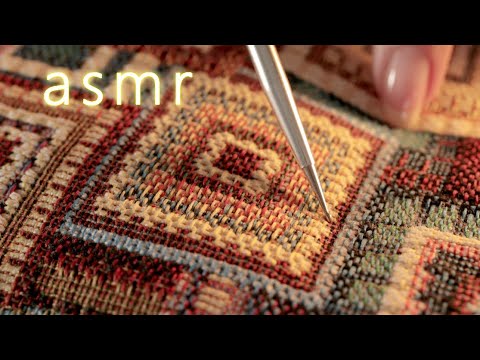 Видео: АСМР Мини-царапки по гобеленовым подушкам в 🔎макро 🔍(БЕЗ СЛОВ)