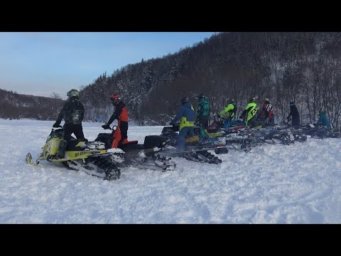 Видео: УЗНАТЬ ЗА 60 СЕКУНД, СНЕГОХОД VS СНОУБАЙК 1.0