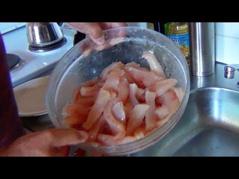 Видео: Закуска к пиву - вяленая щука