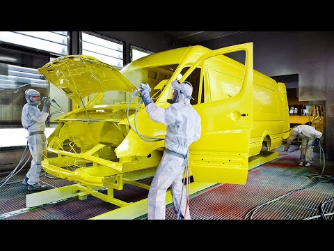 Видео: Производство Mercedes-Benz eSprinter в Германии – Видео о сборке фургона Mercedes Sprinter послед...