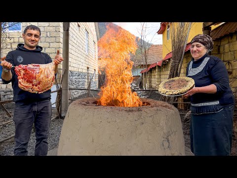 Видео: Блюдо из риса в баранине! Еда с крапивой и грецким орехом | Готовим по рецепту 168-летней давности