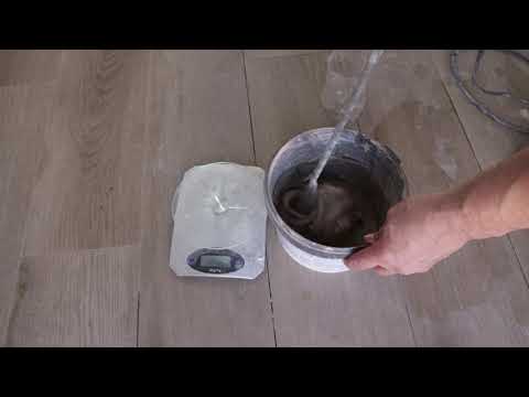 Видео: Как затереть плитку цементной затиркой чтобы не было проблем часть 4.