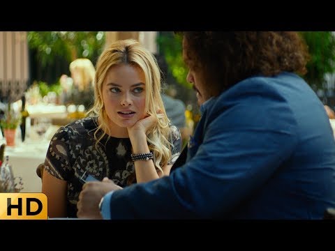 Видео: Ограбление посетителей ресторана посреди дня. Фокус.