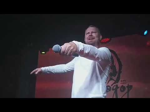 Видео: Гансэлло - Я по тихой грусти иду домой (LIVE) Красноярск 10.09.2020 г.