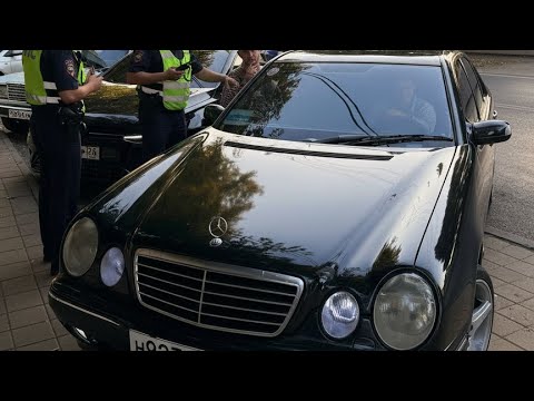 Видео: Мерседес что скрывает старый W210? Мы вскрыли — и офигели!