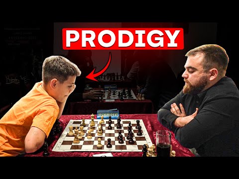 Видео: Этот 11-летний талант удивил меня на турнире по шахматам