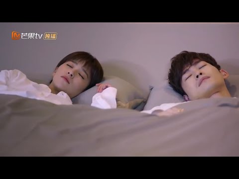 Видео: Он помог мне отметить день рождения, мы оба напились и вместе уснули