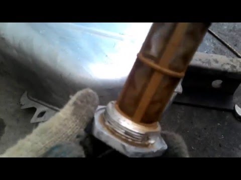 Видео: Гудит бензонасос w210