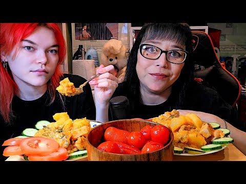 Видео: Мукбанг | Картошка тушёная со свининой, овощи и маринованные помидорки | Обжор Асмр