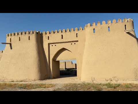 Видео: Біз білмейтін тарих беттері. Сыр сақтаған - Түркістан. #түркістан #тарих #тақияқақпасы #ясауи 