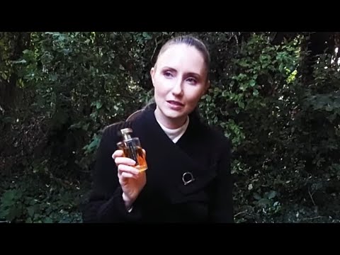 Видео: 🎀MISS DIOR ESSENCE DE PARFUM.ФАВОРИТЫ ЛЕТА.