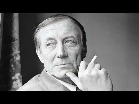 Видео: Евгений Евтушенко - Не надо бояться густого тумана (чит. О. Аджемян)