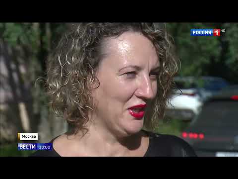 Видео: Клиентка обвинила столичный автосалон в махинациях при заключении сделки