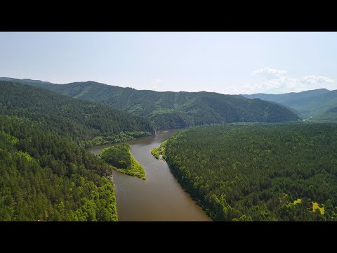 Видео: РЕКА ПОЛНАЯ РЫБЫ. Хариус, Таймень и Ленок КЛЮЁТ БЕЗ ОСТАНОВКИ