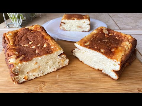Видео: Творожная запеканка, вкуснейшая. Всё смешал и в духовку. Одного кусочка будет мало.