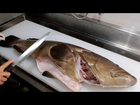 Видео: Более 100 000 иен! Я был удивлен, когда разобрал и съел прекраснейшую рыбу Longtooth grouper.
