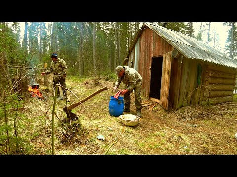 Видео: Живём Неделю с Батей в Тайге.Рыбачим в Новых Местах.В Этом Озере Полно Рыбы!