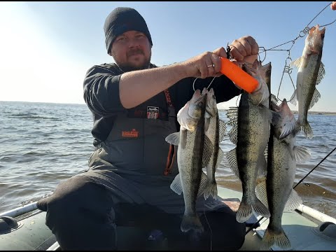 Видео: Ловля судака осенью на джиг. Рыбалка в октябре. ( Южноуральское вдхр.)