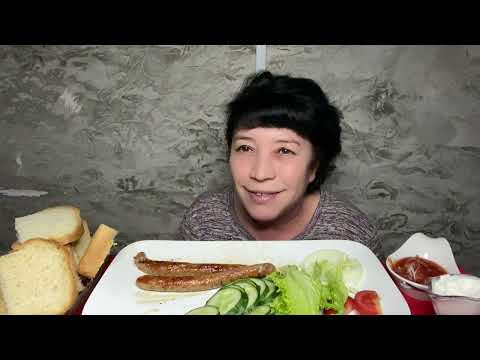 Видео: МУКБАНГ колбаски | Алина заболела..