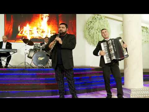 Видео: Ork. Tangra folk - Praznichna rachenica | Орк. Тангра фолк - Празнична ръченица