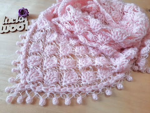 Видео: Бактус (шаль) крючком с соломоновыми петлями. Новая модель.