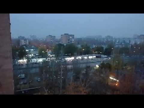 Видео: Вечерний Тольятти пр-т Ст. Разина, октябрь 2025 года.