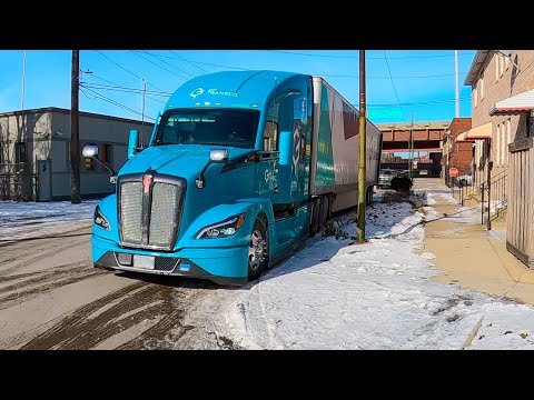 Видео: Хотите стать водителем грузовика? Посмотрите сначала...