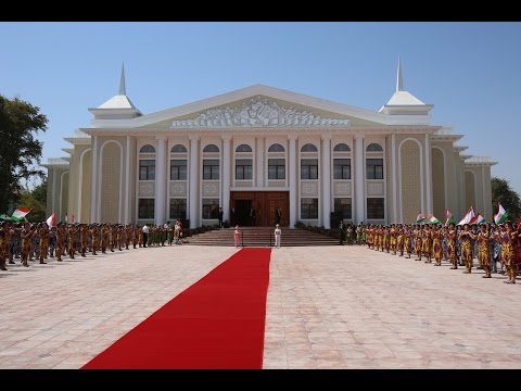 Видео: Ба истифода додани бинои нави Театри вилоятии...