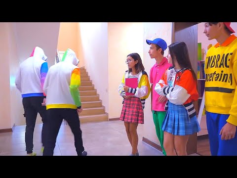 Видео: Пaцaны П0ДPAЛИCЬ в ШK0ЛE !?