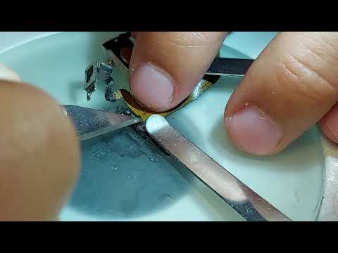 Видео: Разбор и замена кнопки громкости Apple iPhone 4S