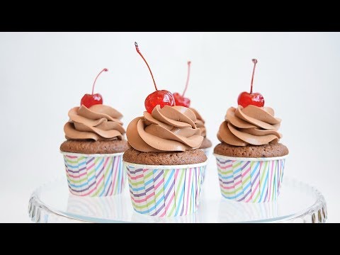 Видео: Шоколадно-вишнёвые КАПКЕЙКИ ✧ Пошаговое исполнение