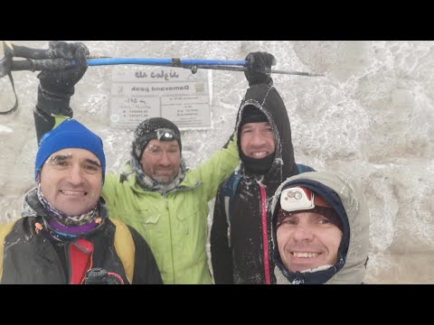 Видео: Северный Иран не только на велосипедах . Фильм седьмой. Штурм Демавенда!