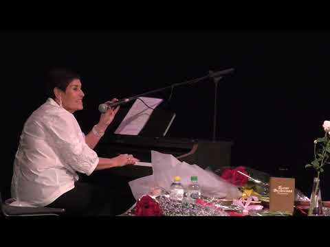 Видео: Грушинское Трио 100-летию Булата Окуджавы. Ольга Ермолаева.Эта женщина в окне(И.Шварц-Б.Окуджава)