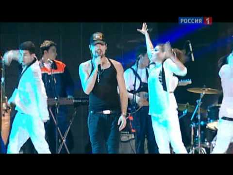 Видео: Дима Билан - "Так Не Бывает" - Disco Дача 2012