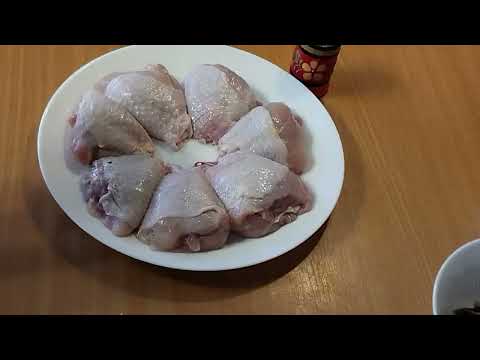 Видео: Фаршированная куриная рулька