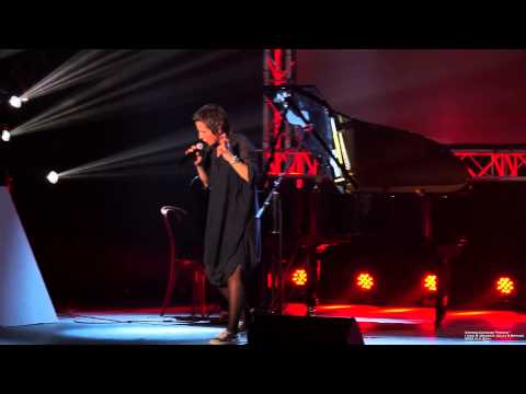 Видео: Светлана Сурганова Реквием слова М. Цветаевой, музыка М.Минкова