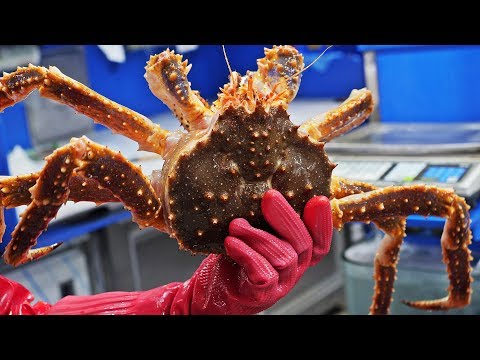 Видео: Сашими из синий королевский краб, приготовленные на пару крабовые ножки и моллюски - Сеул Корея