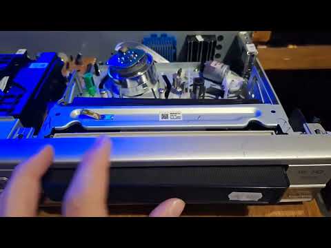 Видео: DVD-Видеомагнитофон Philips DVP3100V DVD/VCR Player