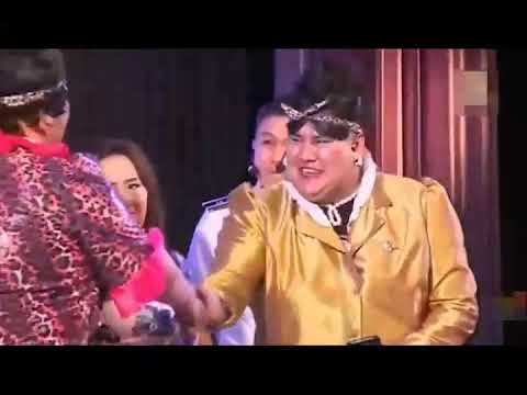 Видео: Шинэ үе продакшн - Бүдүүн ээжүүд хошин шог 😂😂 / хуучны хошин шогууд /