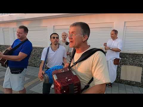 Видео: Рати Шекхар дас. Харинама, Adler, 26.06.2021. Southern Harinams in Russia. Rati Shekhar das.