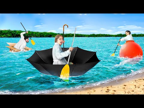Видео: ПЕРЕПЛЫВАЕМ РЕКУ НА ЗОНТЕ, ШАРИКЕ, КОРОБКЕ ...