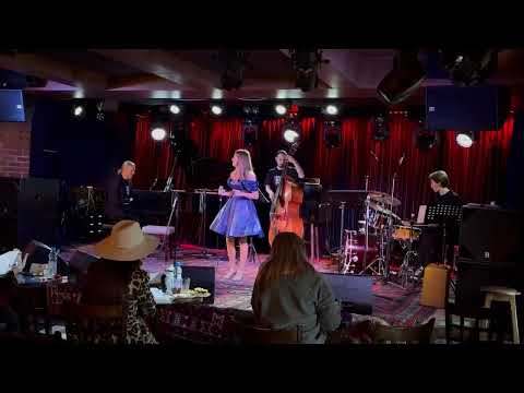 Видео: La vie en rose. Ксения Замылина, Руслан Воротников. 