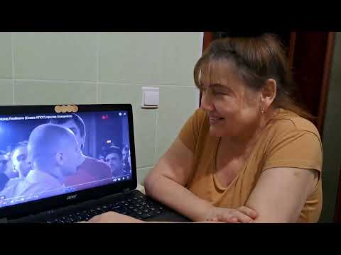 Видео: VERSUS X #SLOVOSPB: Oxxxymiron VS Слава КПСС (Гнойный) Раунд 2 Реакция