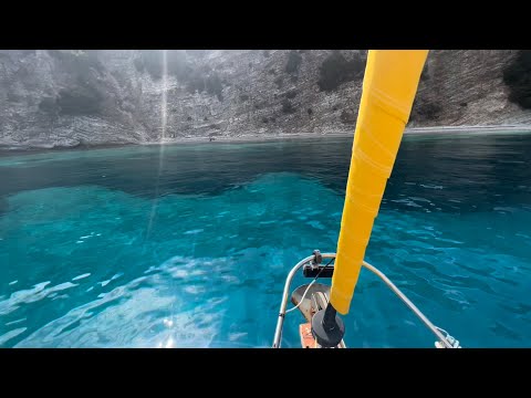 Видео: Одиночное парусное путешествие длиной 200 морских миль у берегов Греции